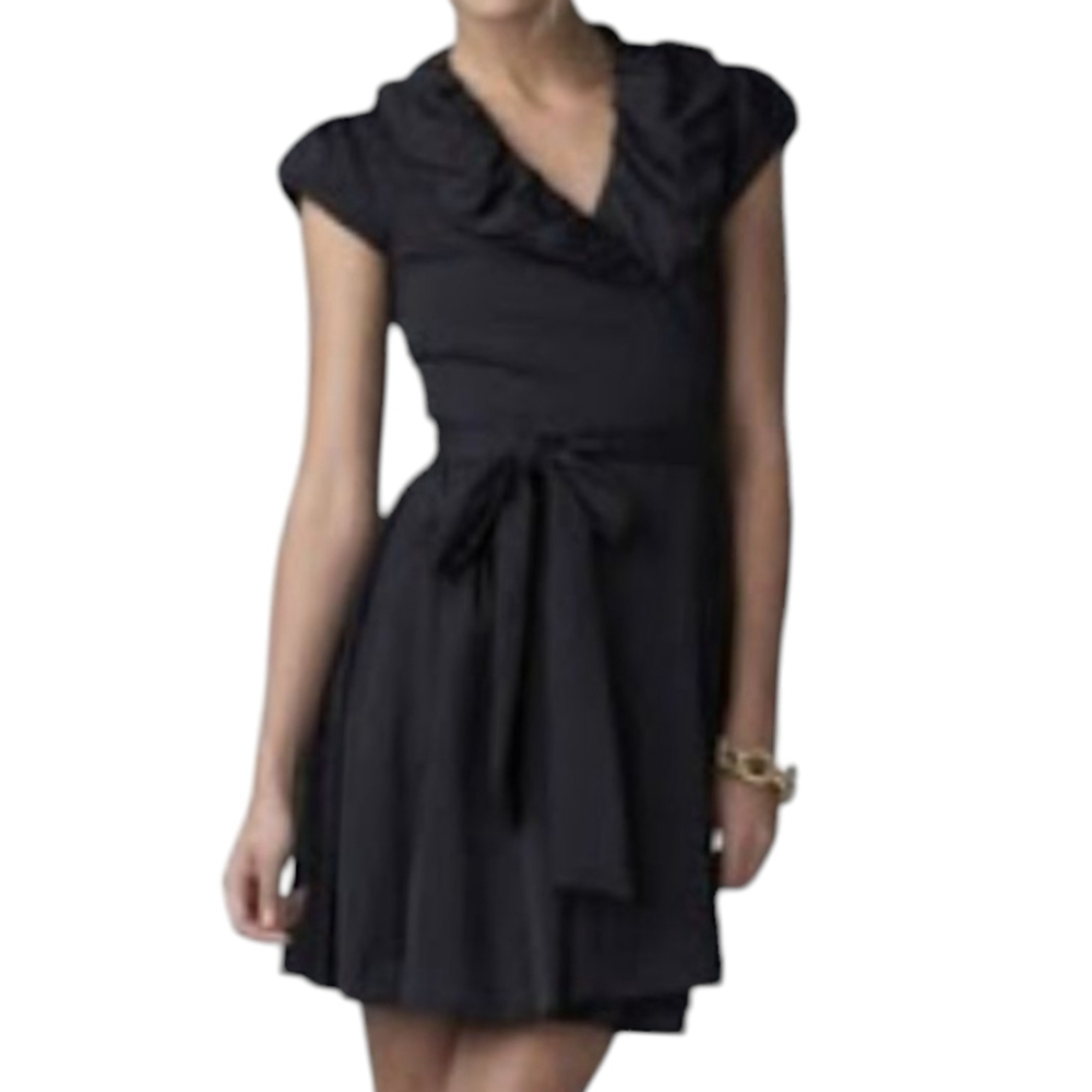 VTG Women's Chadwick's Black Wrap Dress Size 16 Ruffle Neckline. Pockets